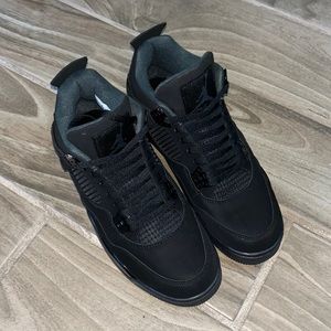 Black Cat Jordan Retro 4’s